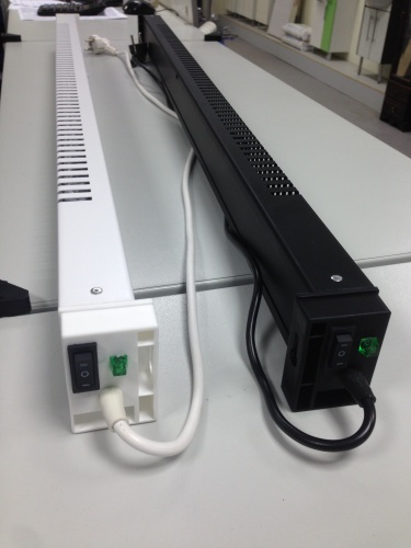 Плинтусный обогреватель Бриз Фиксированный БК200Ф Чёрный, Левый